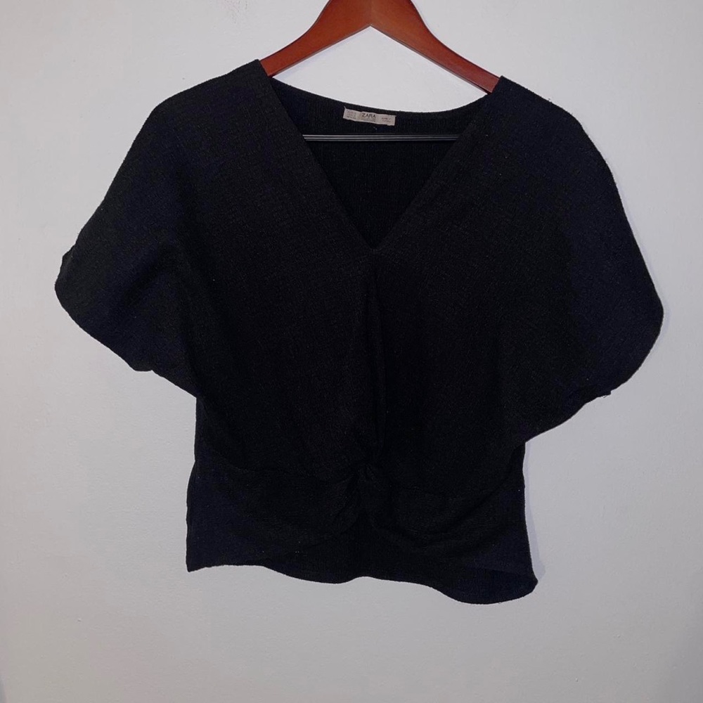 Zara black top size small